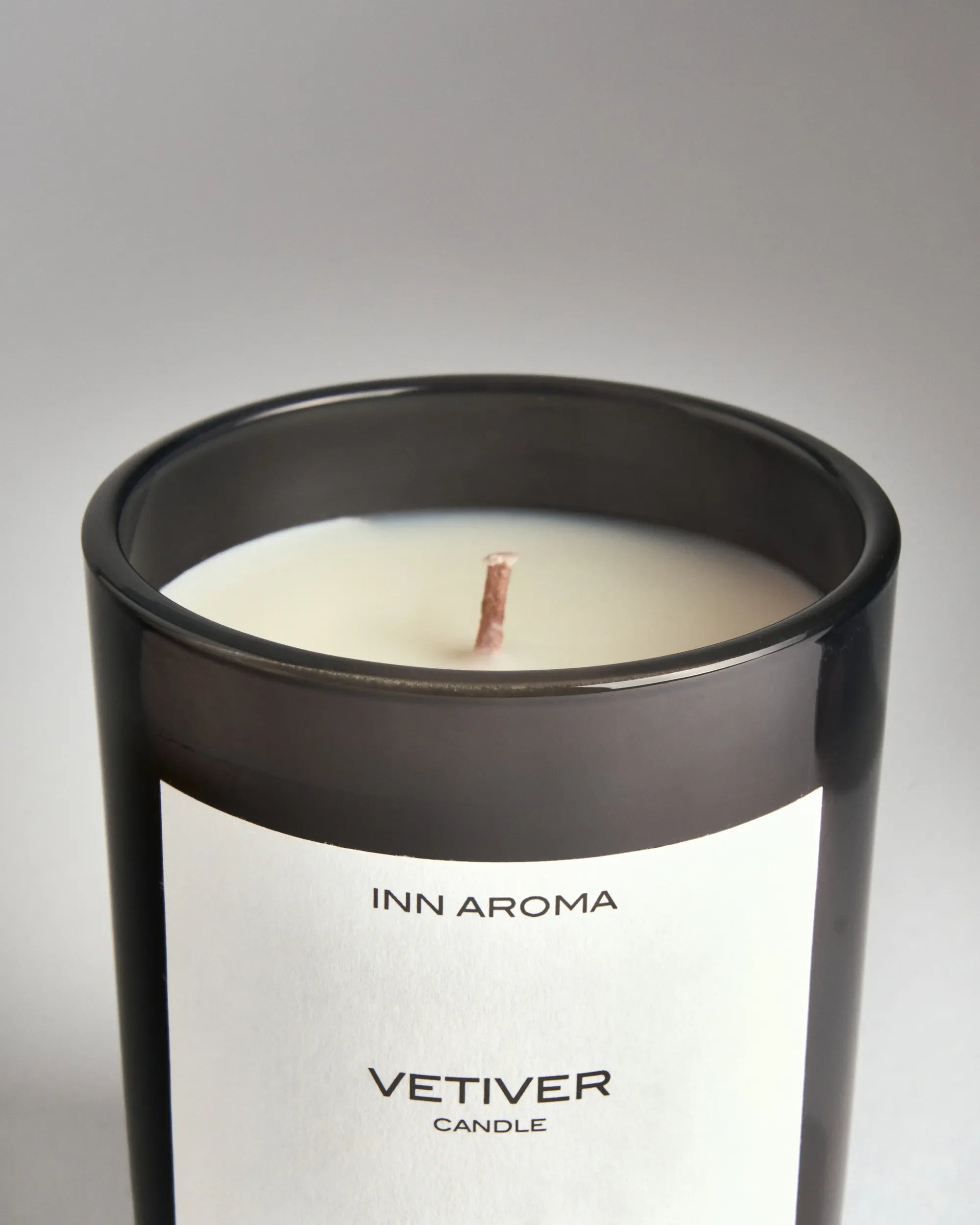 Vela, Vetiver (Emblematics)