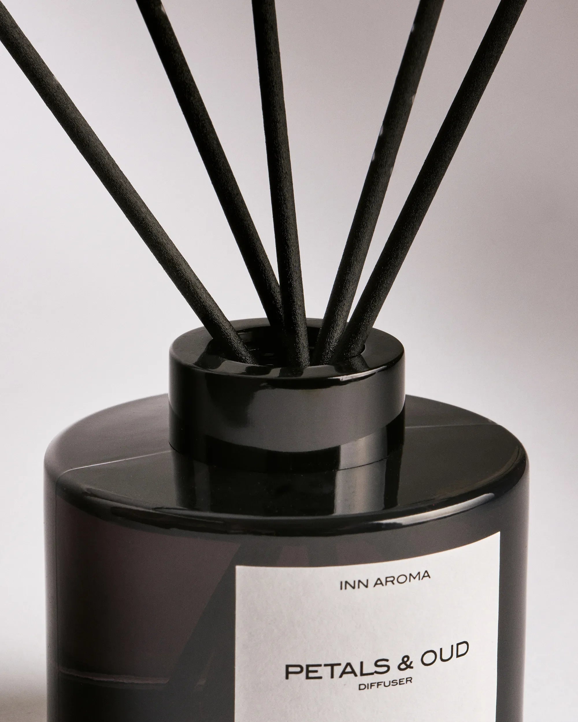 Mikado, Petals & Oud (Emblematics)